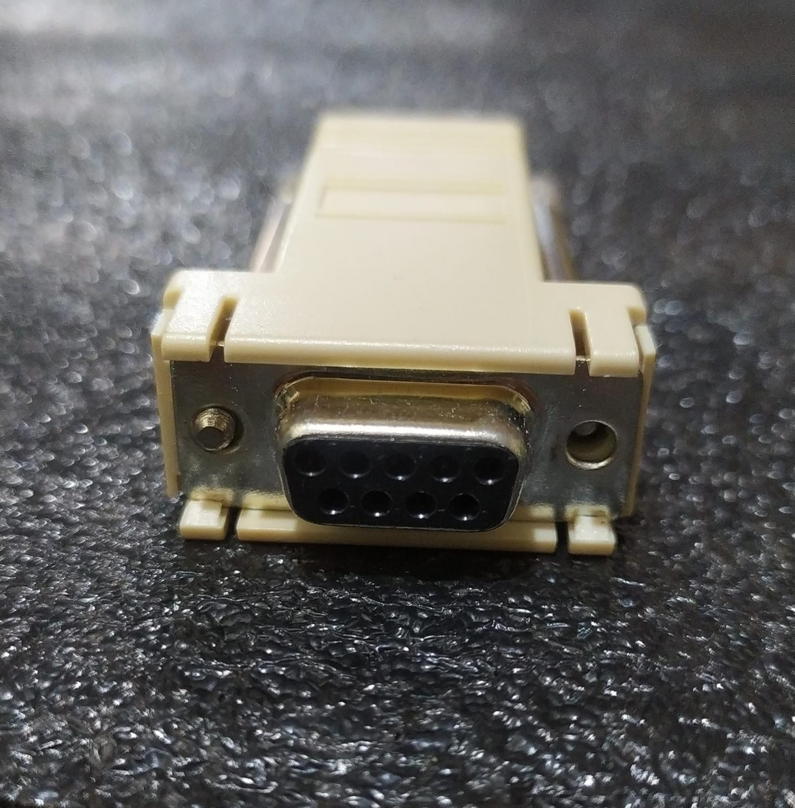 Adaptador DB9 hembra a RJ45 hembra – Modular para RS232/422/485 - Image 2