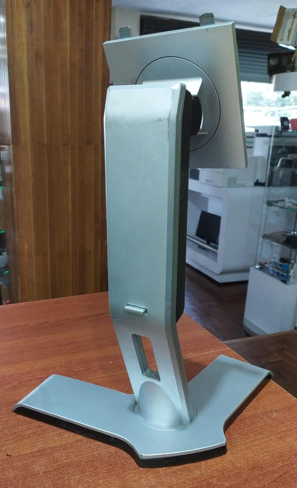 Base Original Dell 1908FPc / 1708FPc / 1907FPc Ajustable (Altura, Giro, Rotación) Para Monitor Dell - Image 3