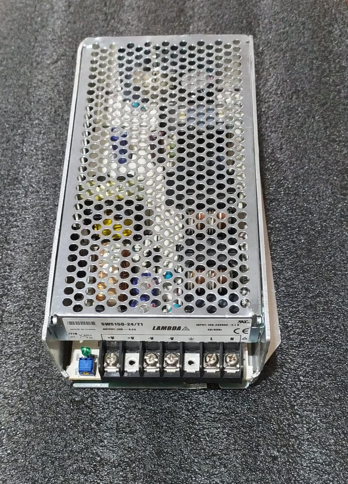 Fuente de Alimentación TDK-Lambda SWS150-24/T1B HFP 24V 6.3A Chasis Mount