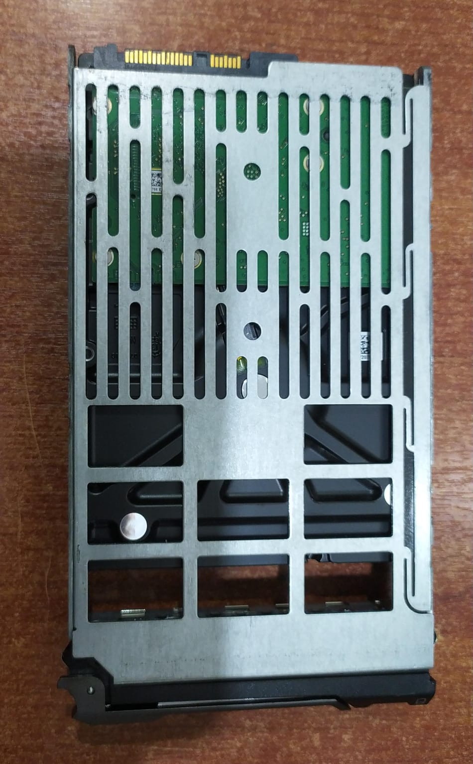 Disco Duro Seminuevo DELL ST1000NM0023 1TB SAS 6Gb/s 7.2K RPM (Compatible PowerEdge) - Image 3