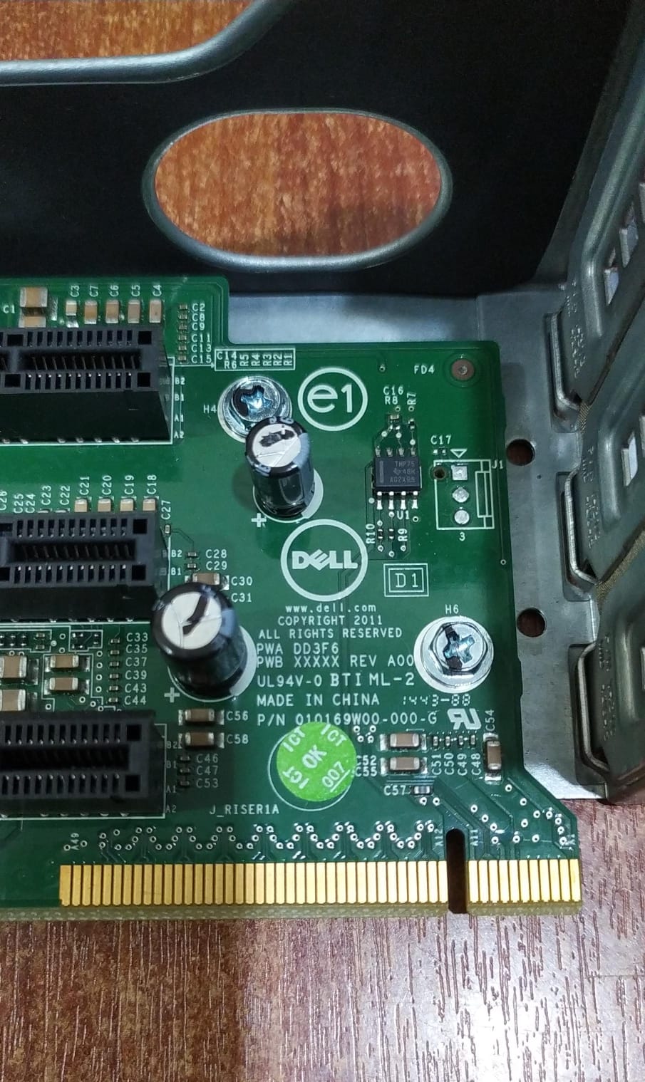 Riser Card Dell 01JDX6 / 0DD3F6 (3‑Slots PCIe) con Cage – Compatible PowerEdge R720/R720XD - Image 6