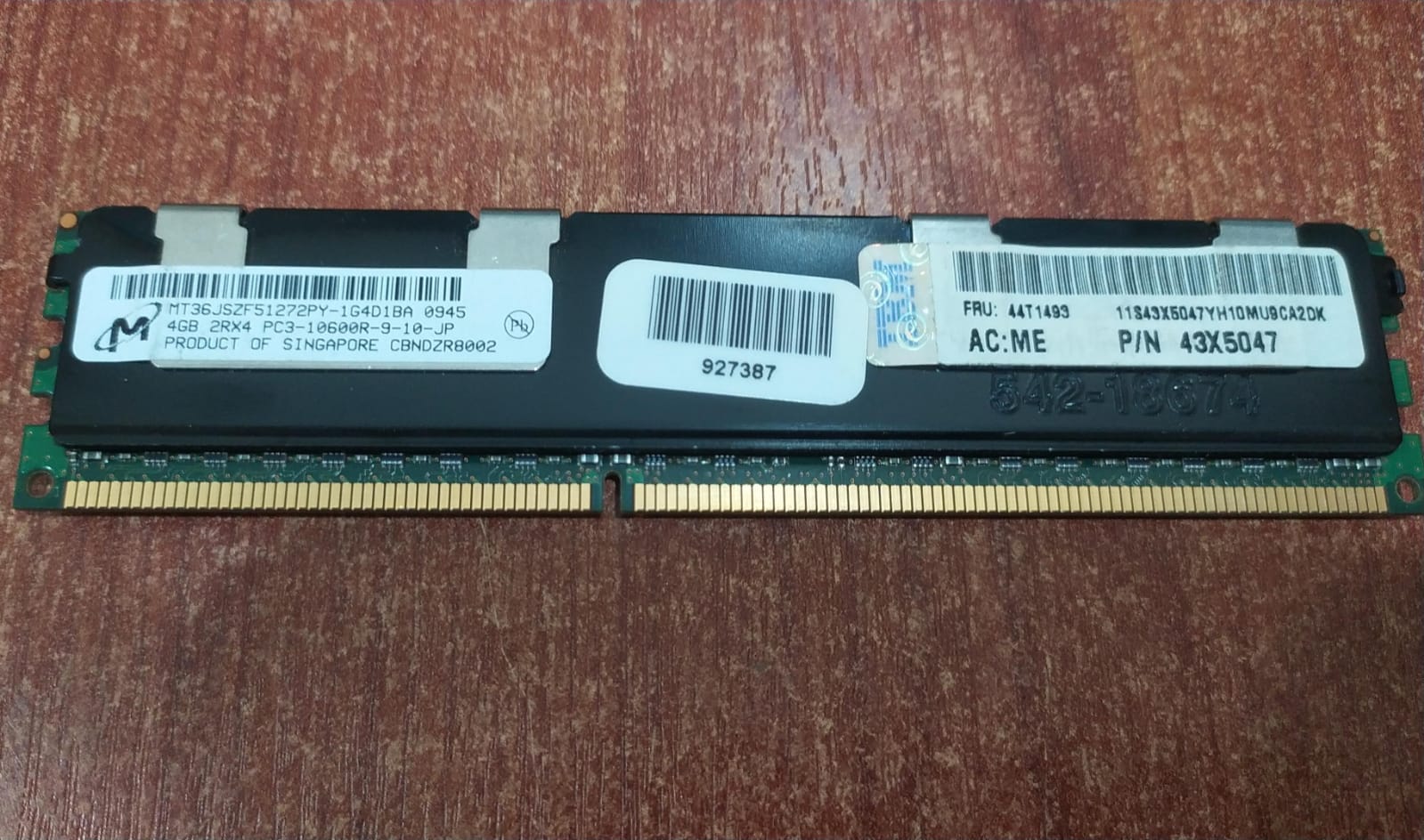 Memoria RAM Micron 4 GB DDR3 PC3‑10600R ECC Registrada MT36JSZF51272PY‑1G4D1BA – Para Servidores