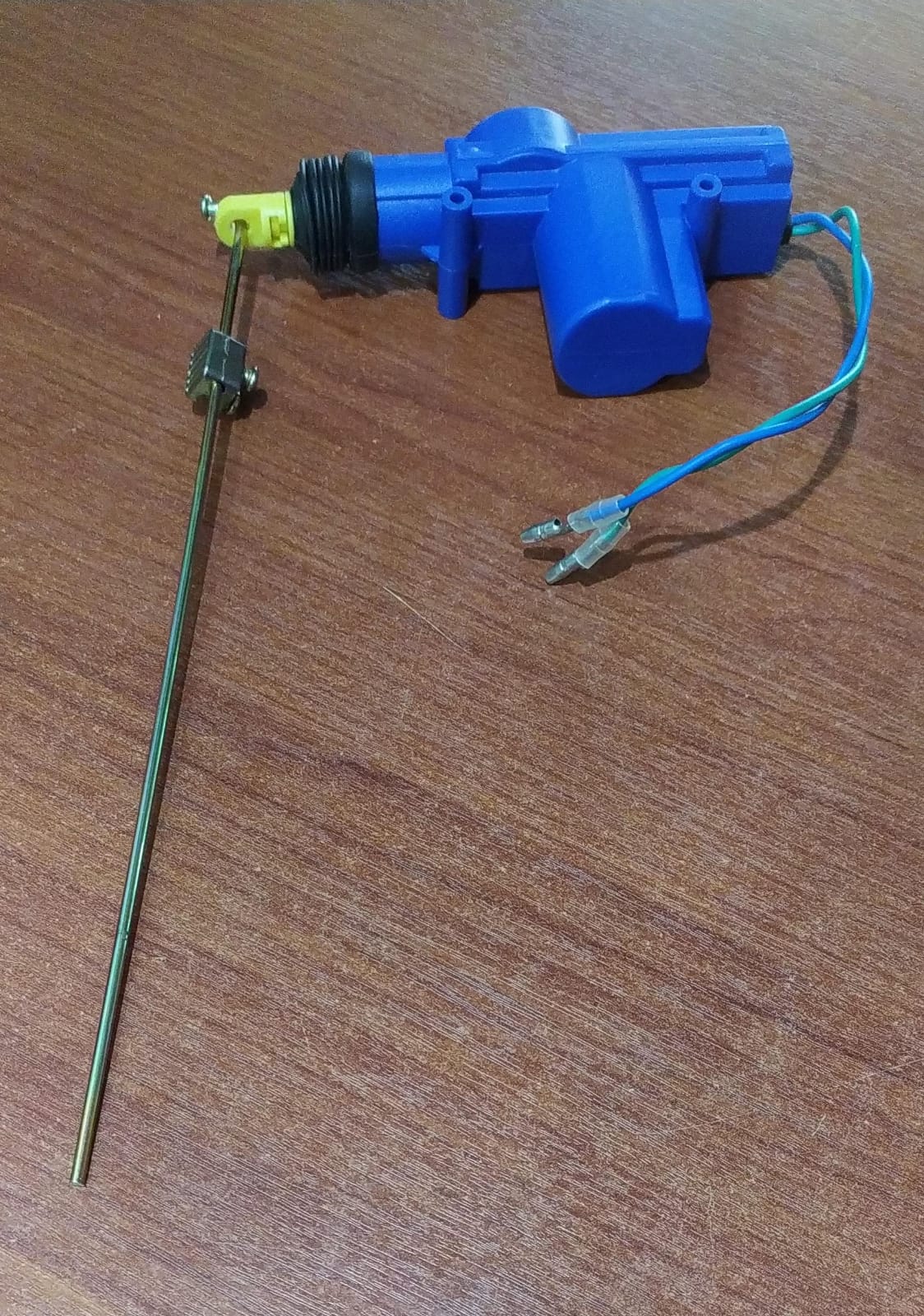 Actuador seguro puerta Dog Security DC 12V universal (varilla 300 mm) para cierre centralizado - Image 4