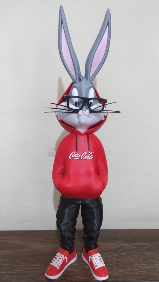 Figura de Bugs Bunny Urbano Impreso 3D (altura 35cm)