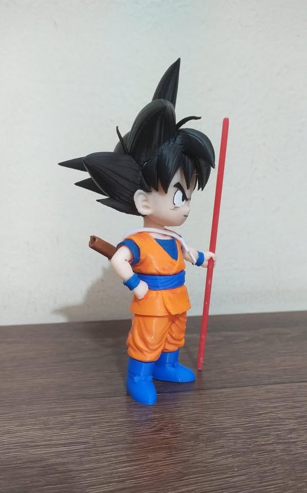 Figura de Goku Daima Impreso 3D (altura 15cm) - Image 2