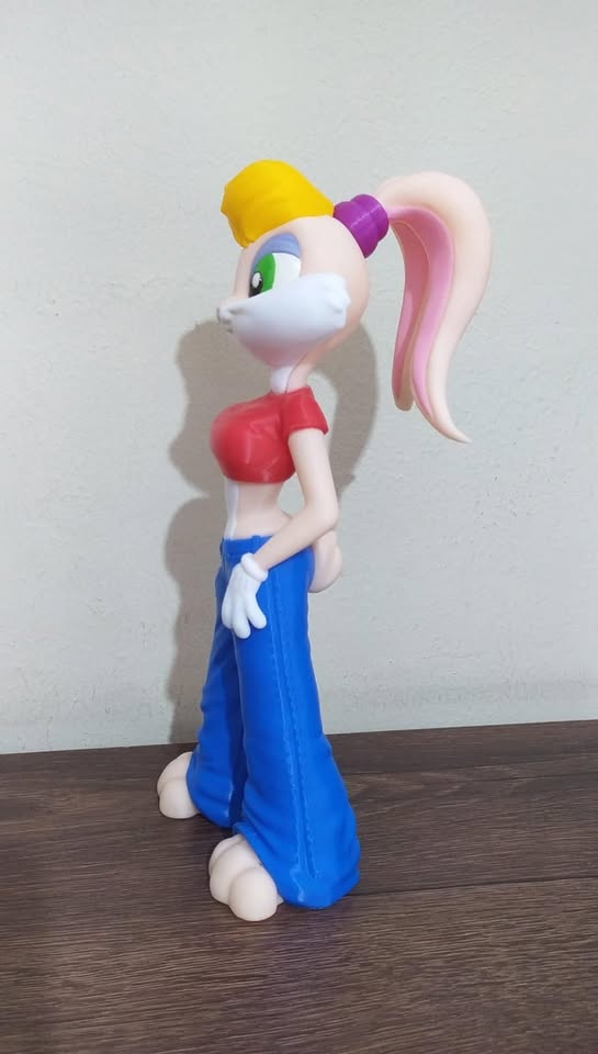 Figura de Lola Bunny Urbana Impresa 3D (altura 28cm) - Image 2