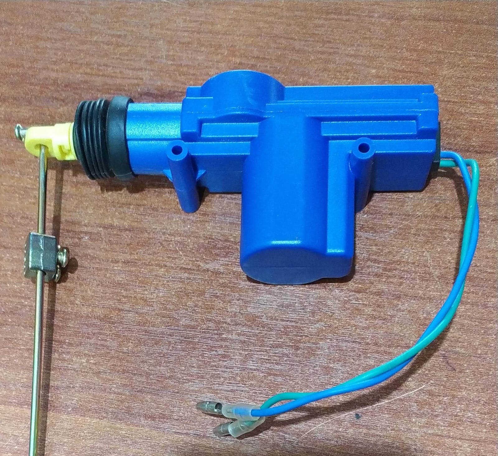 Actuador seguro puerta Dog Security DC 12V universal (varilla 300 mm) para cierre centralizado