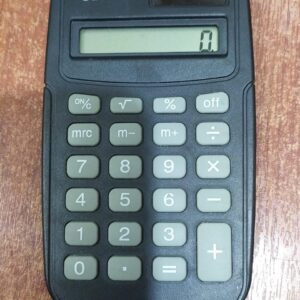 Calculadora portátil Sentry dual‑power (solar + AG10), 8 dígitos – usada perfecto estado