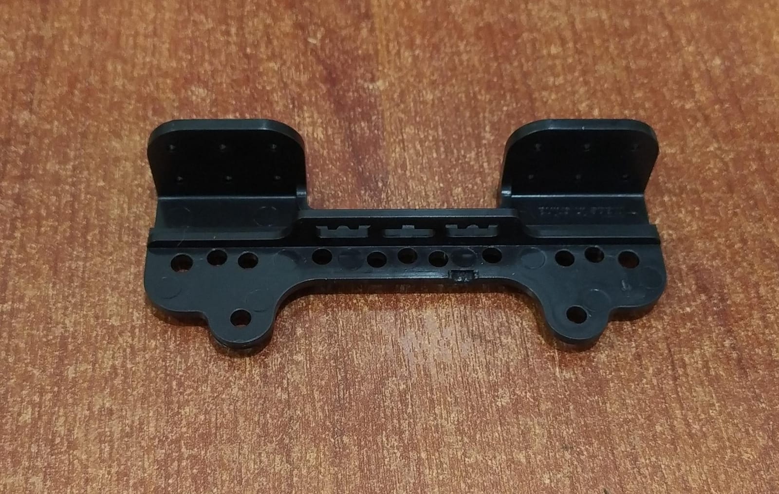 Adaptador Caddy BR Multi Guide 5.25⇄3.5⇄2.5 para gabinetes PC - Image 2