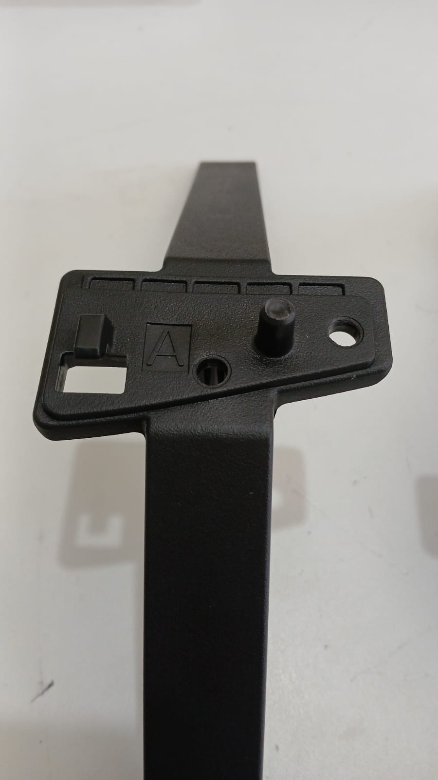 Patas de TV LG 55″ UR7800PSB – OEM nuevas selladas – Incluyen manual – LG 55UR7800PSB y similares - Image 6