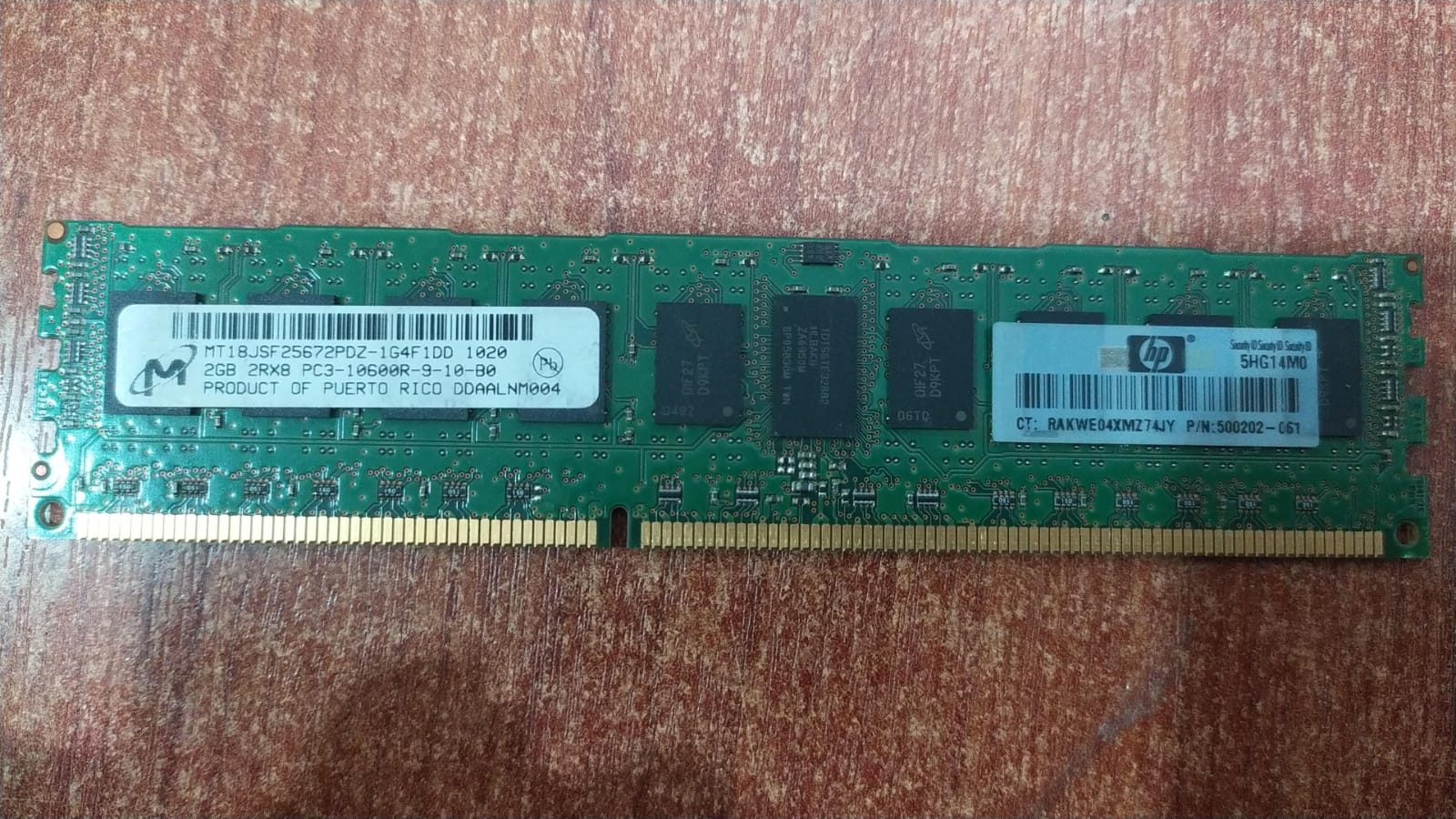 Memoria RAM Micron MT18JSF25672PDZ-1G4F1DD 2GB DDR3-1333 ECC Registered (Para Servidores)