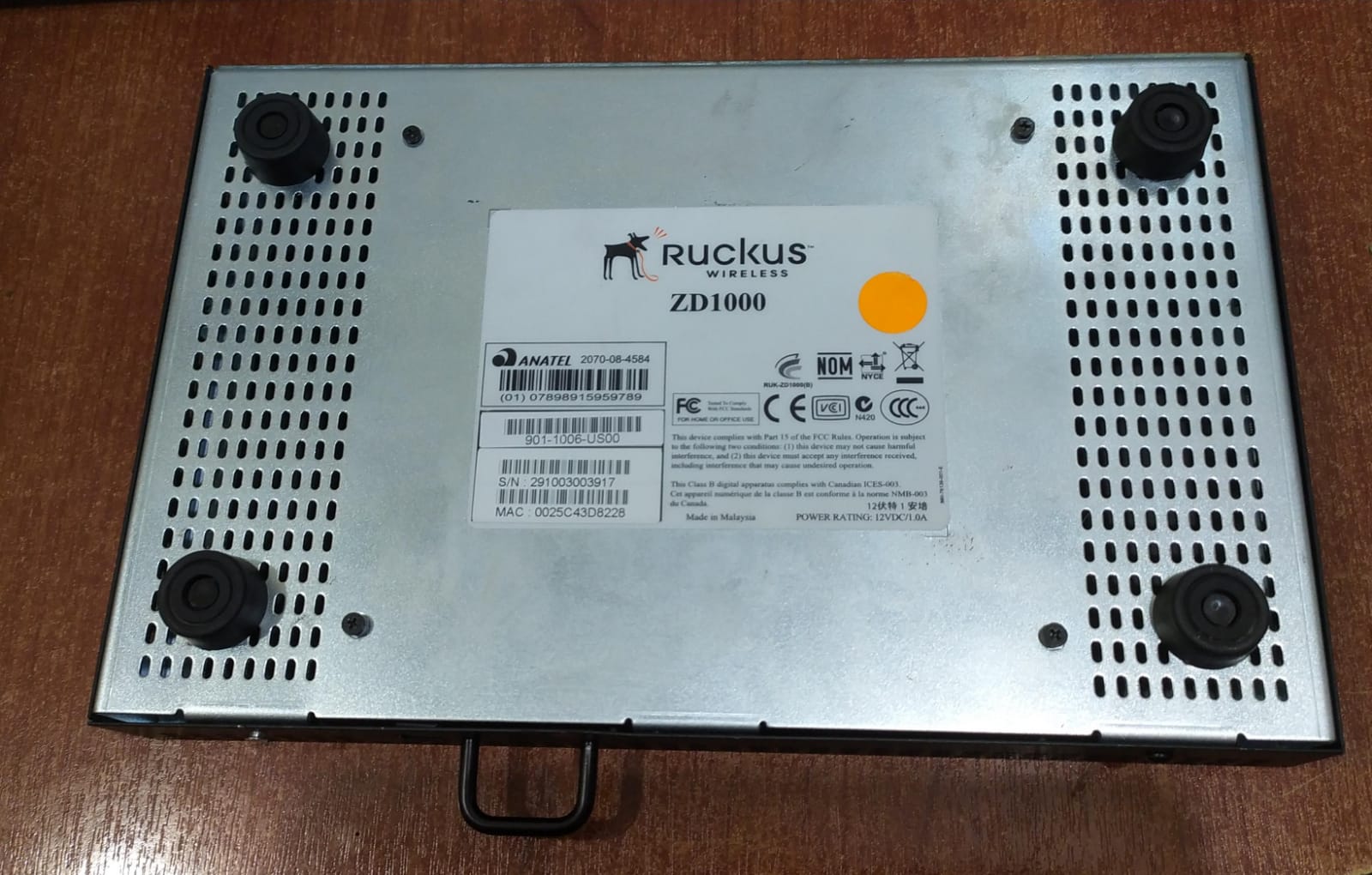 Controlador WLAN RUCKUS ZD1000 ZoneDirector 1000 Seminuevo (Hasta 6 APs) - Image 2