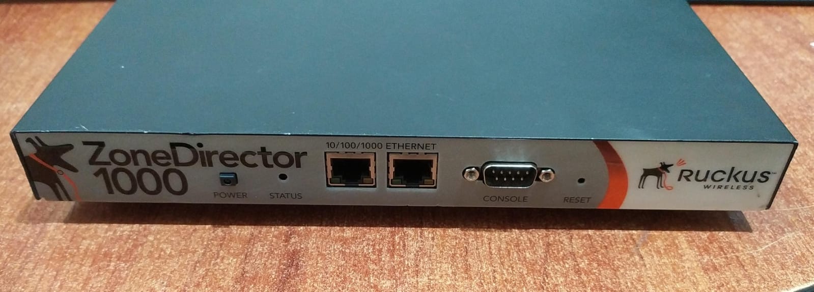 Controlador WLAN RUCKUS ZD1000 ZoneDirector 1000 Seminuevo (Hasta 6 APs) - Image 4