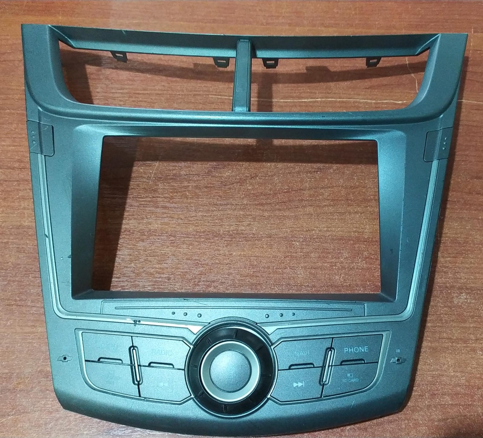 Carcasa Radio TA-9659 Chevrolet Sail 2015–2018 (FR4 1.2mm v0) Sin Pantalla