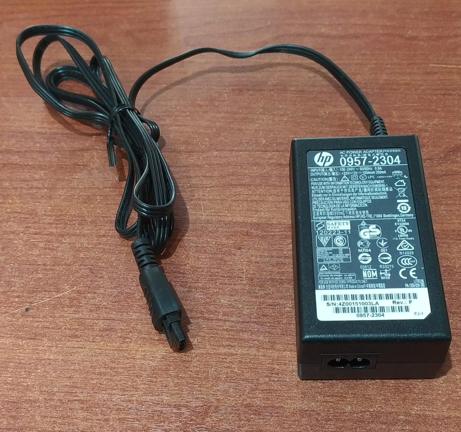 Adaptador de poder HP 0957-2304 Carga estable Para OfficeJet & Photosmart