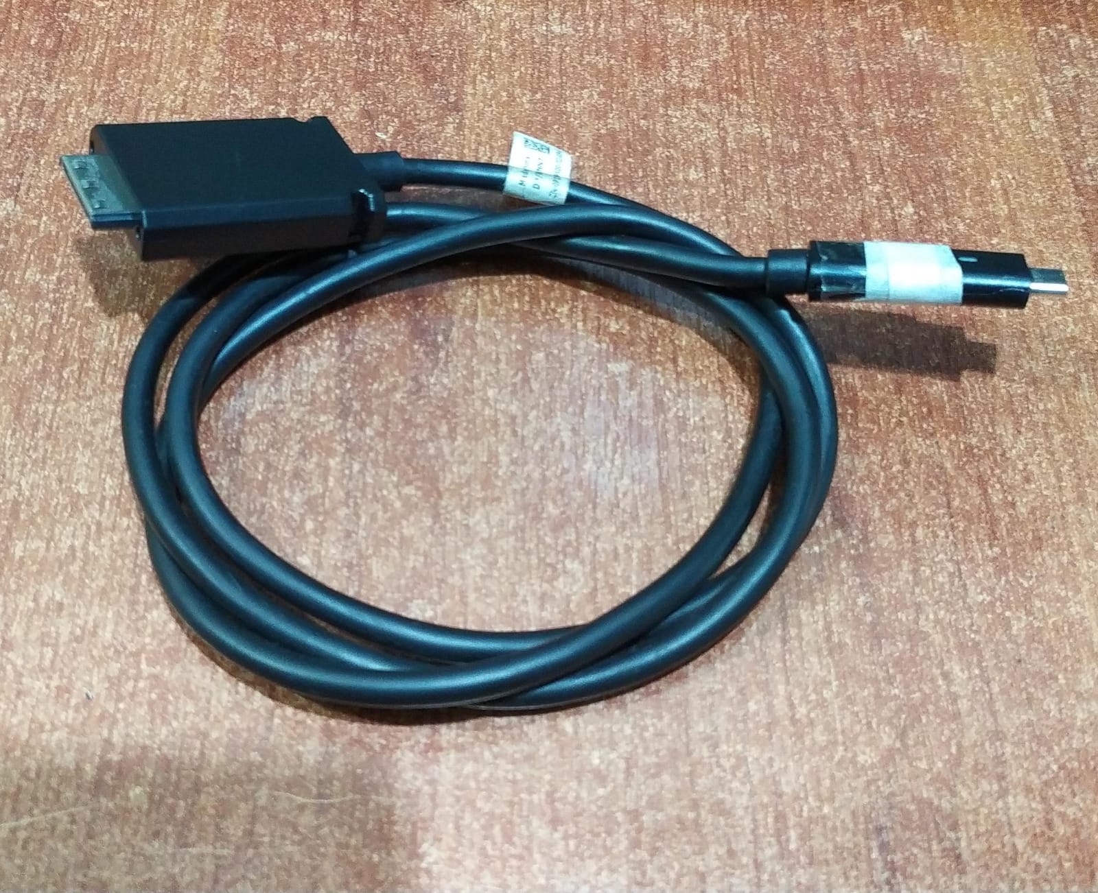 Cable Dell 0P1NN7 USB-C a Dock WD15 (Daño en Conector) (para Repuestos)