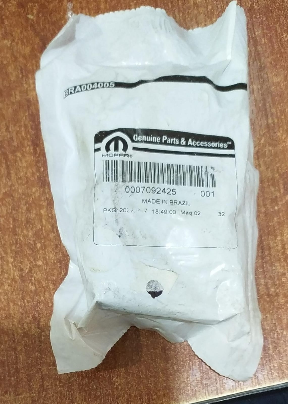 Multitraba Lona Multicap Solo Hembra MOPAR 0007092425-001 – Encaste Firme para Amarok y Ranger - Image 2