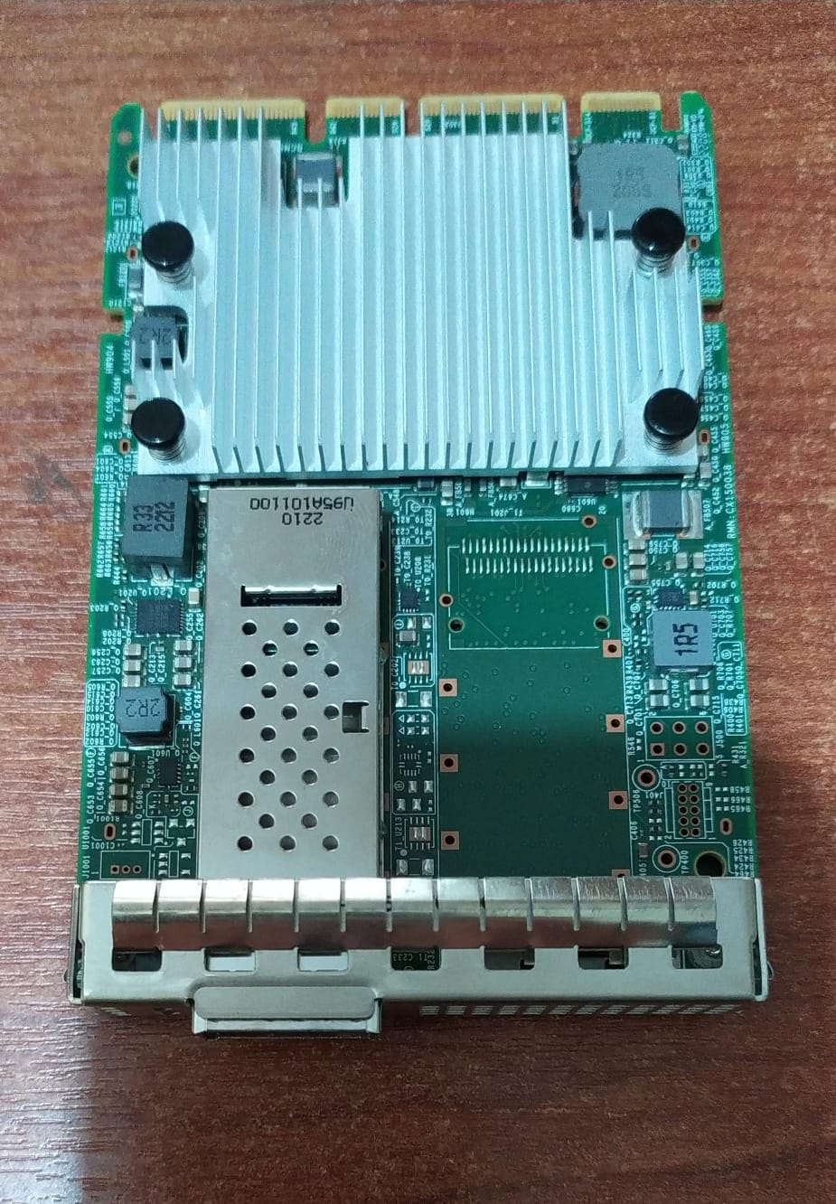 Tarjeta de Red Broadcom BCM957504-N1100GI 100GbE QSFP56 OCP 3.0 PCIe Gen4 (Seminueva)