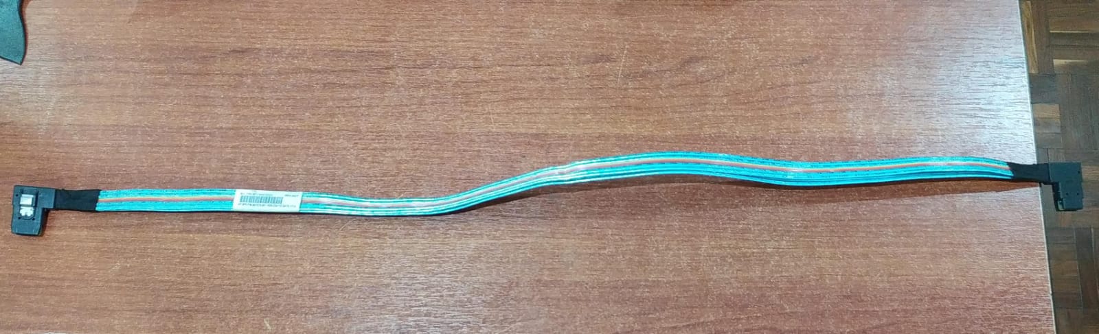 Cable Mini‑SAS HP 667875‑001 / 6017B0310903 – HP ProLiant DL360p Gen8 – 64 cm SFF‑8087 Angular - Image 4