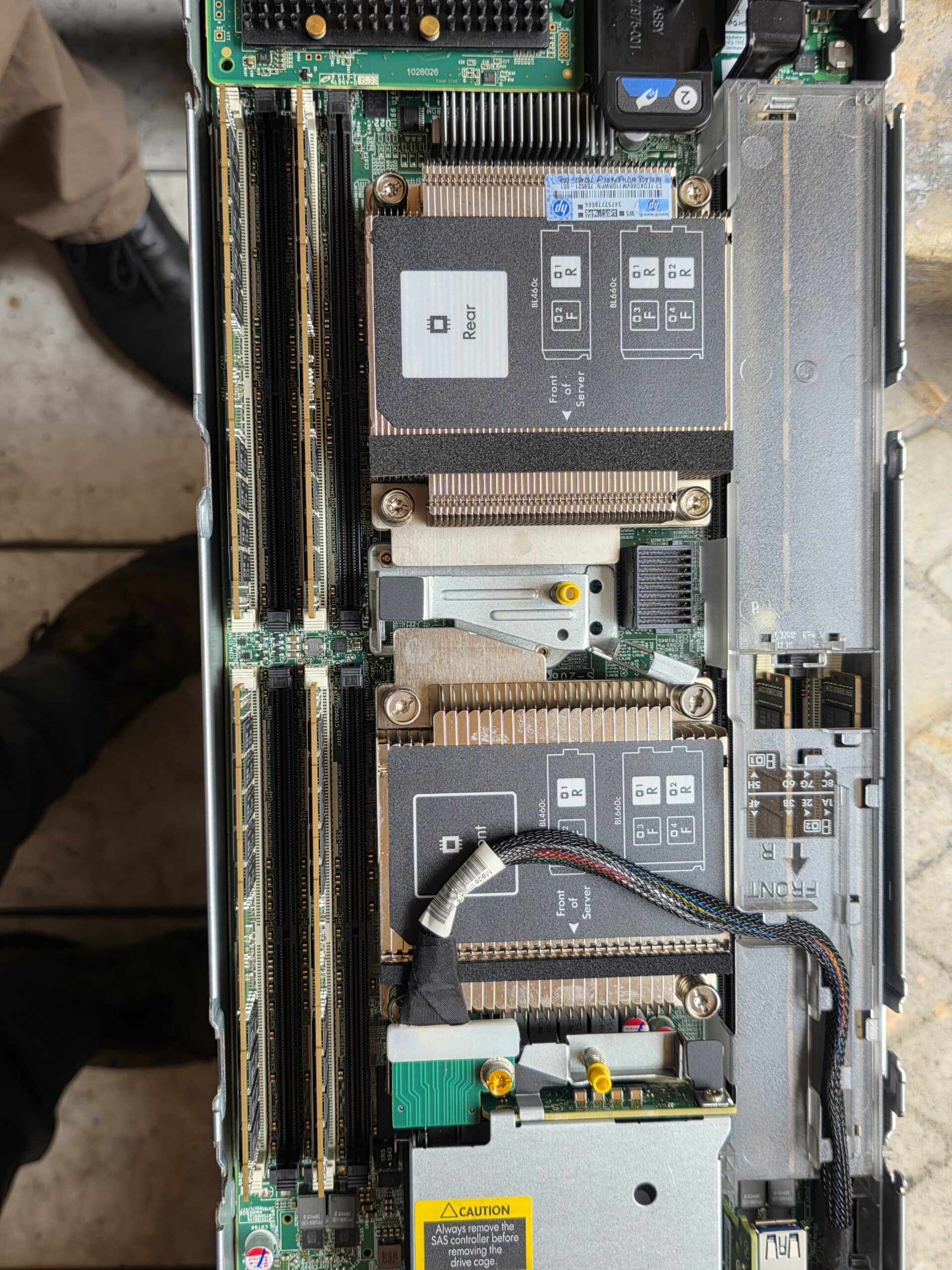 Chasis blade HP BladeSystem C7000 con 4 nodos BL460c Gen9 2×E5-2660 v3 10C 128 GB RAM