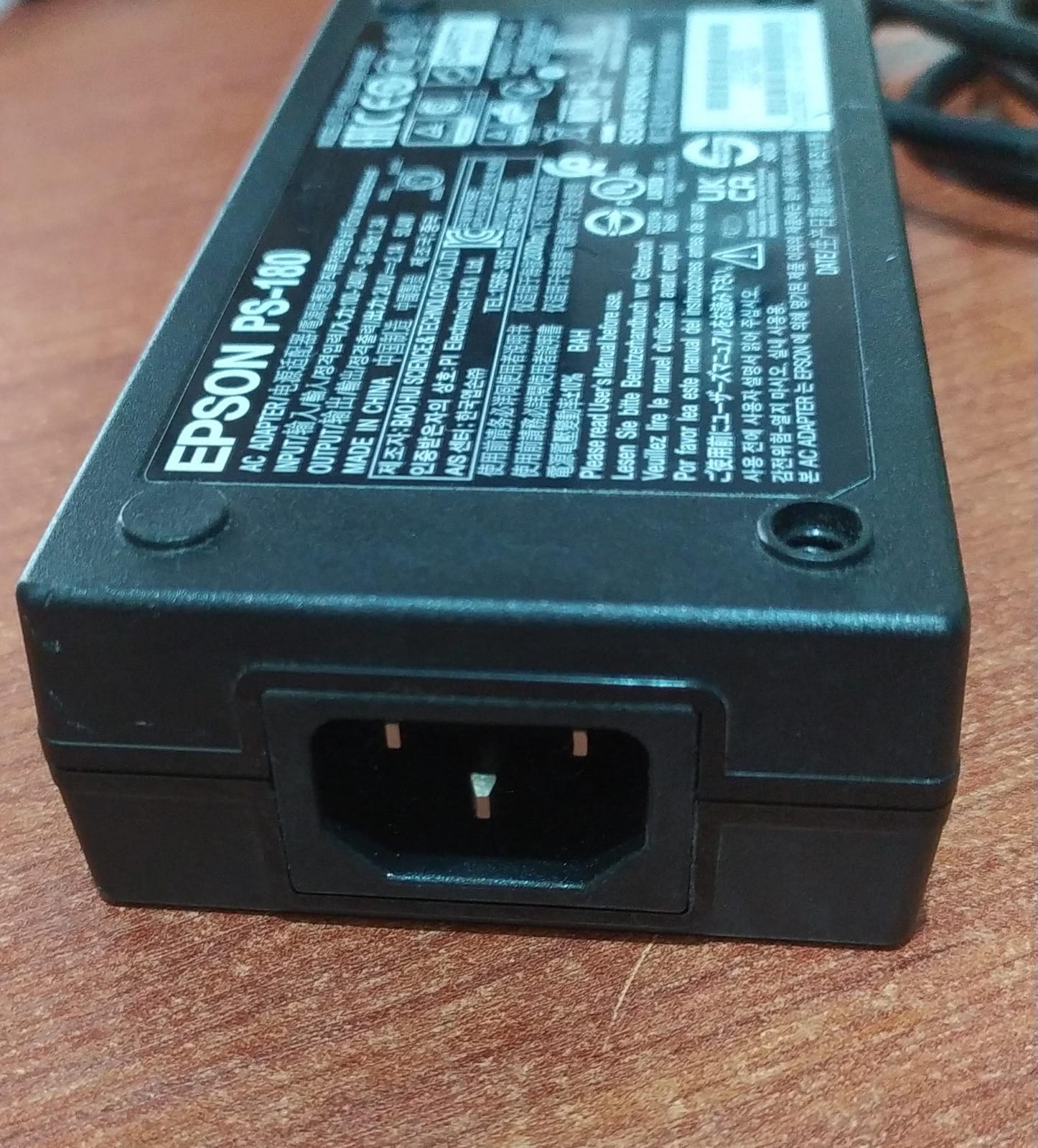 Adaptador de Energía Epson PS-180 24 V 2.1 A 3 Pines – para impresoras TM-U, TM-T y ReadyPrint - Image 3