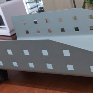 Soporte de CPU Genérico Plateado Perforado 4 Ruedas (Universal Torre PC)