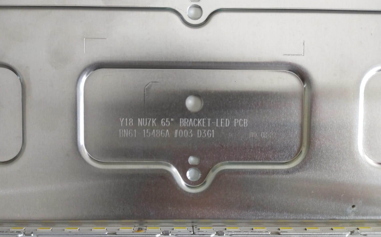 Bracket-LED PCB Samsung UN65NU7100PCZE (BN61-15486A) – Placa de Retroiluminación LED para TV 65" - Image 3