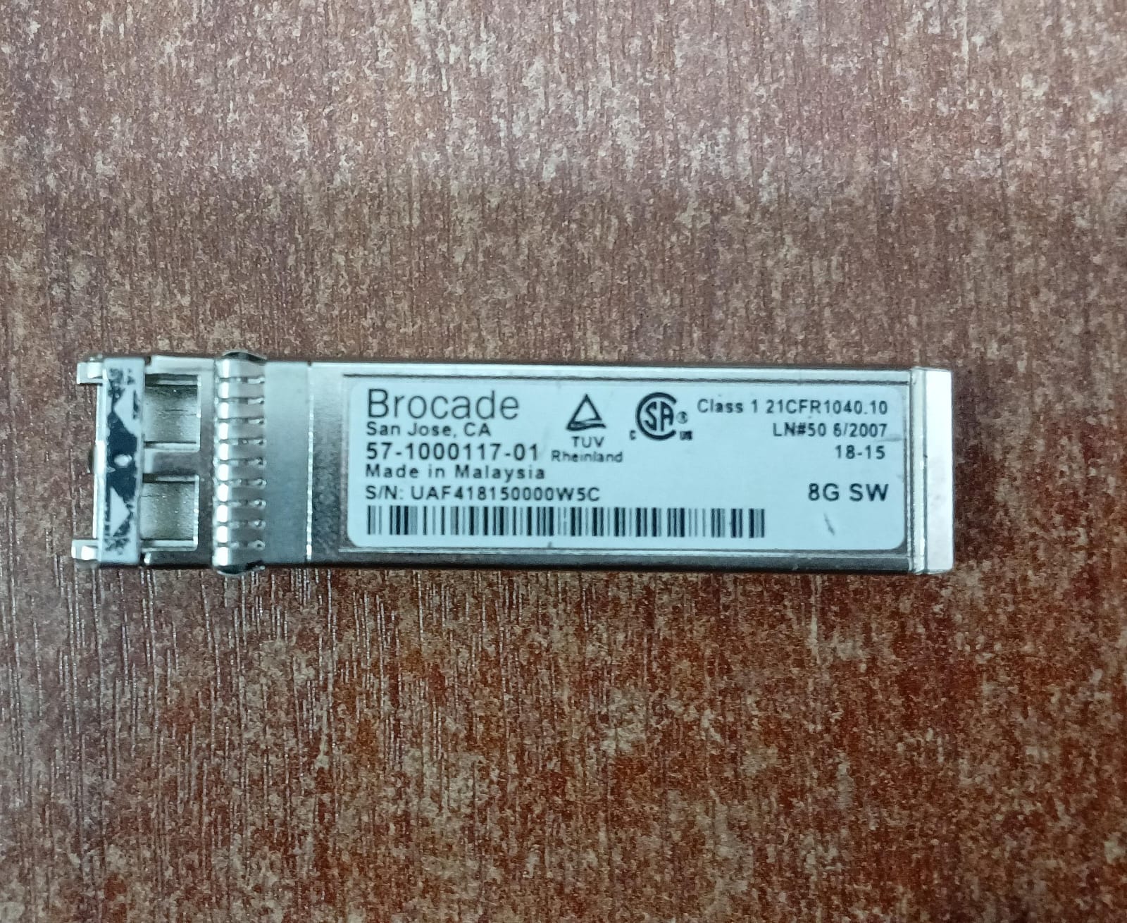 Transceptor Brocade 57‑1000117‑01 8G SW SFP+ (Clase 1 / Norma 21 CFR) – Seminuevo - Image 2