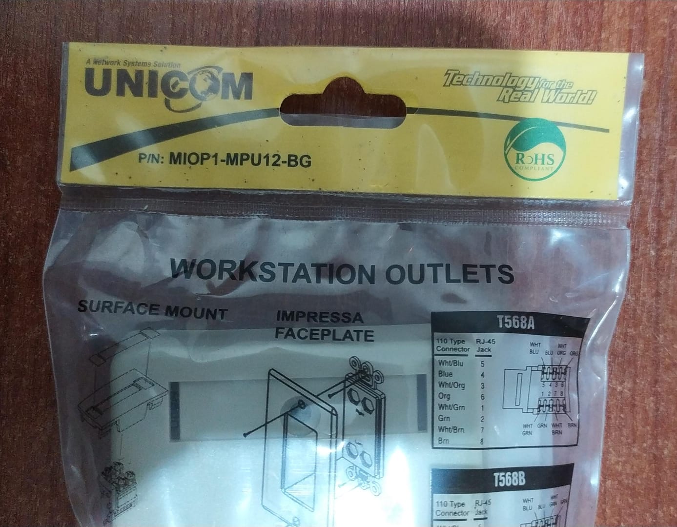 Placa Keystone Unicom MIOP1‑MPU12‑BG Beige – Porta Keystone superficie - Image 3