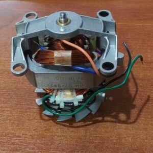Motor Universal 110 V BM 079422 | Seminuevo | Con ventilador metálico