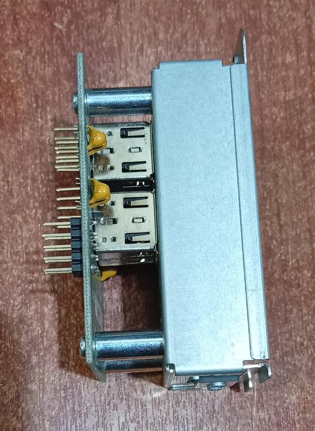 Módulo USB múltiple San Shing BM6945‑01C | Panel 4 puertos I/O usado - Image 4