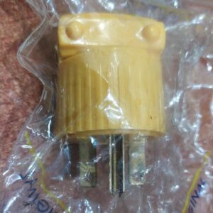 Conector macho 15A 250V USA Falcon / Industrial en vinilo