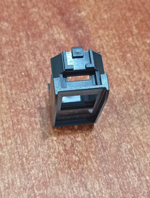 Modulo vacía 1 snap‑in Nexans Ref. N800.305 para placa BTicino Living/Light – Nuevo - Image 3