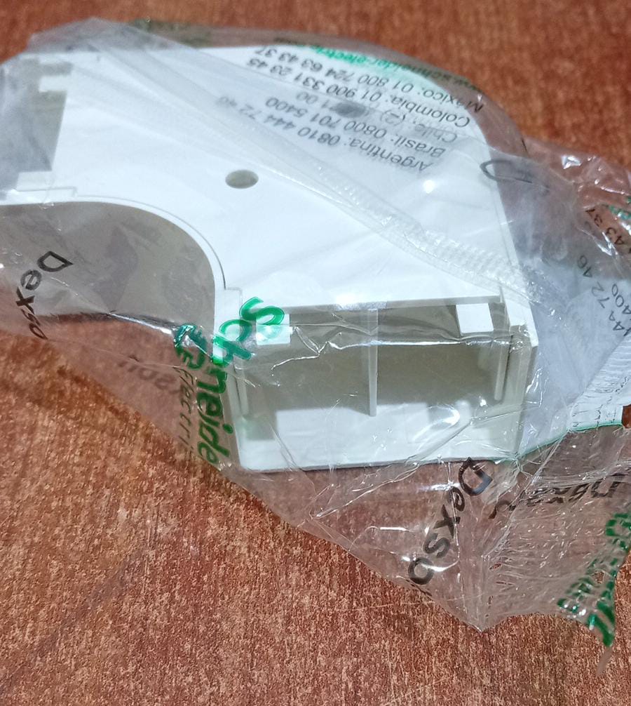 Ángulo Plano 90° Dexson Schneider Electric DXN11083 Blanco para Canaleta 40×25 mm – Nuevo - Image 4
