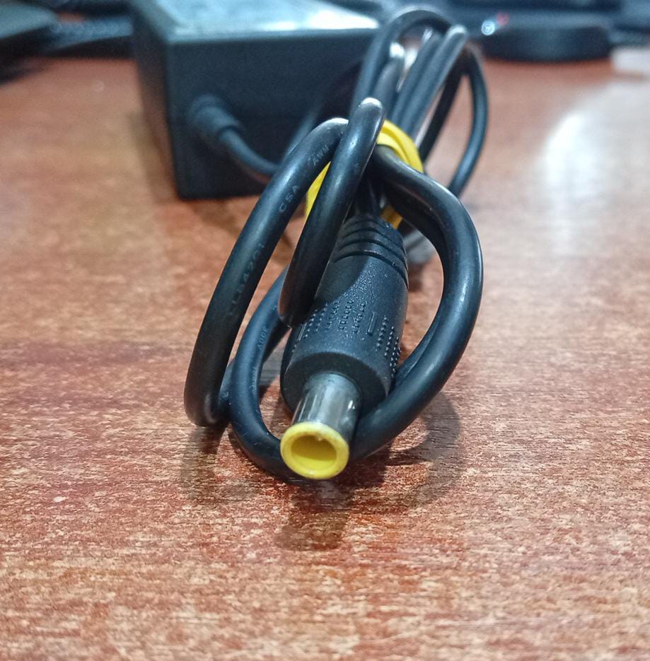 Adaptador LG LCAP07F SMPS 12V 3A – Compatible con Monitores LG - Image 4