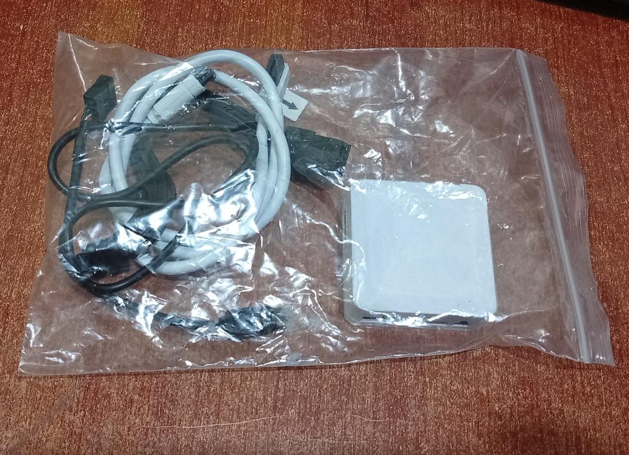 Controladora de Ventiladores Corsair iCUE LINK System Hub RWF0122 (Blanco) - Image 2