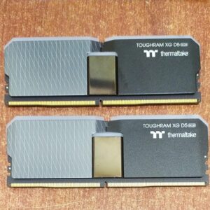 Memoria TOUGHRAM XG RGB D5 32GB (2×16GB) DDR5‑6400 CL36 1.4V – Seminuevo en perfecto estado