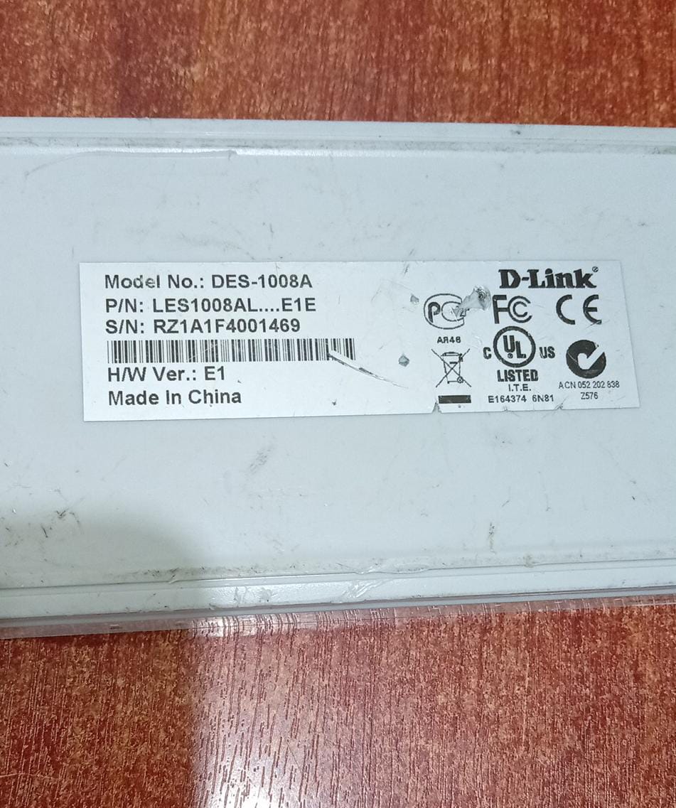 Switch 8 Puertos 10/100 Mbps D-Link DES-1008A (H/W Ver. E1) - Image 4
