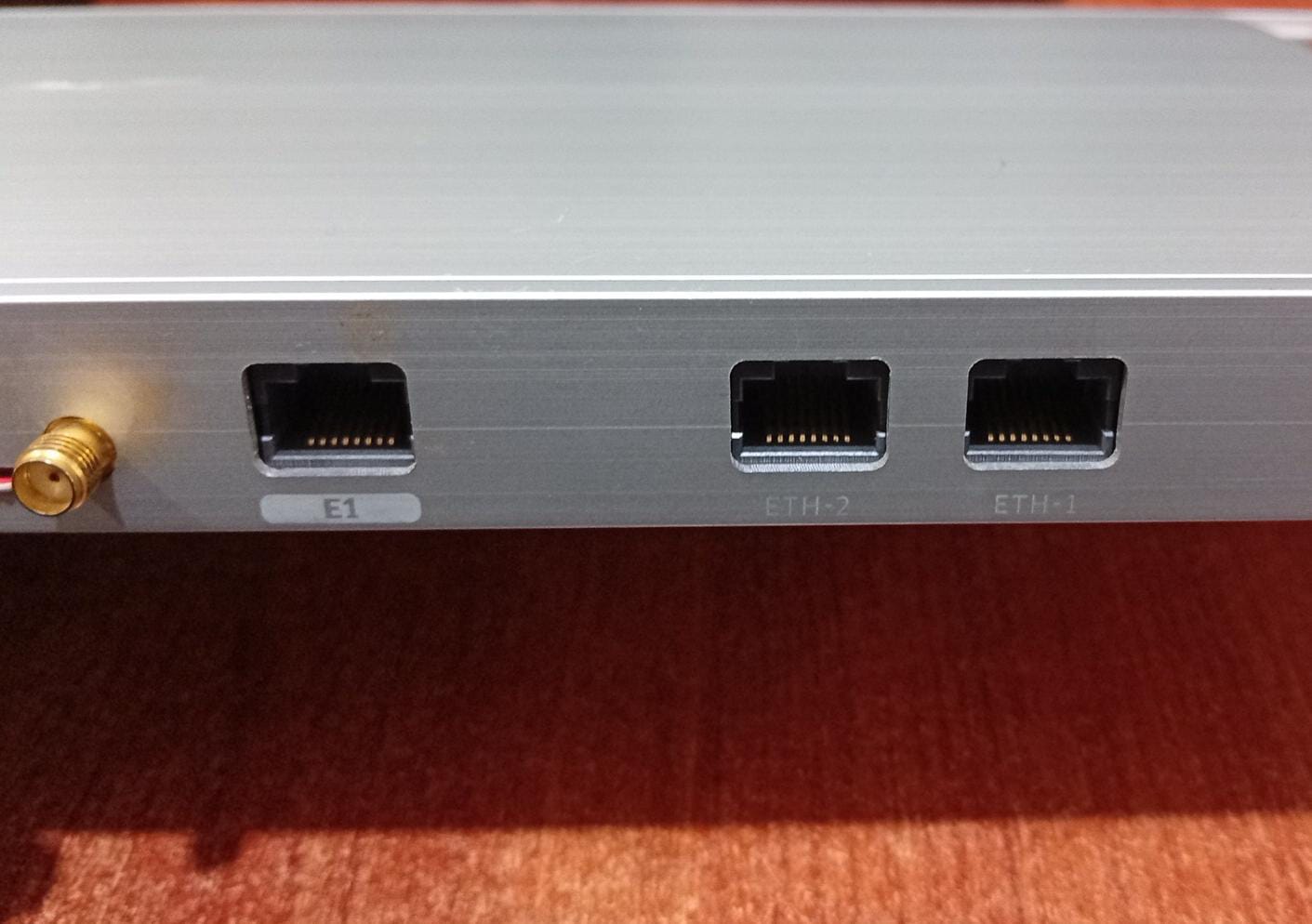 Gateway Lyric GSM Modelo LGSM‑A‑8 8 Canales VoIP/GSM – Seminuevo - Image 7