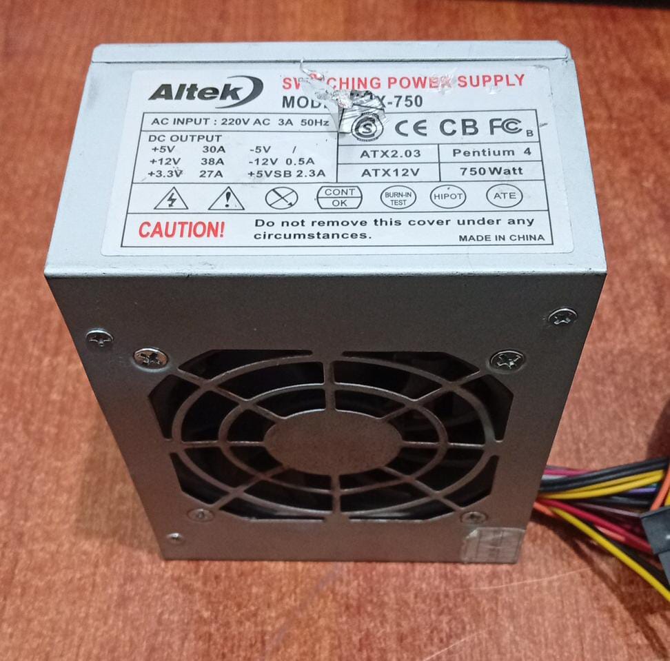 Fuente de Poder ATX 750W Altek Modelo ATX‑750 (Usado) - Image 3