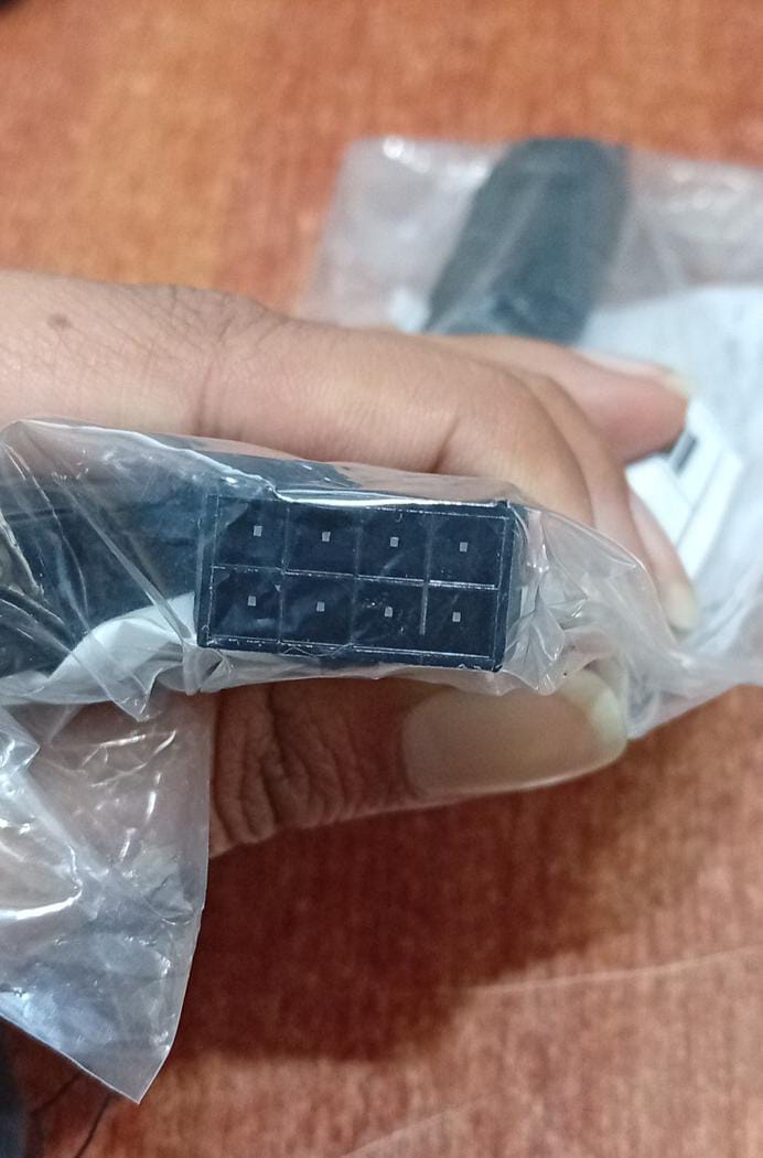 Cable adaptador original NVIDIA 12 pines a 2× 8 pines PCIe GPU (modelo 12CF1-PW28-12R) - Image 4