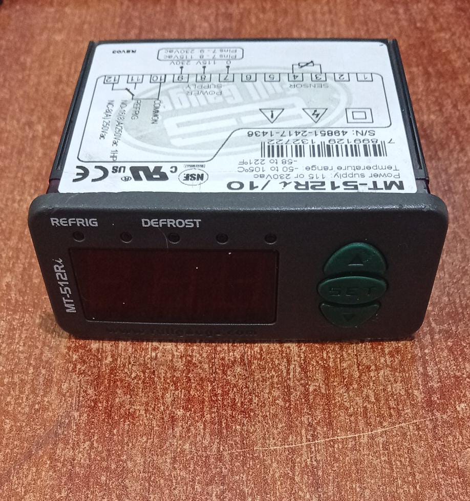 Controlador Digital Emerson XR35CX – Termostato / Control de Refrigeración (nuevo)