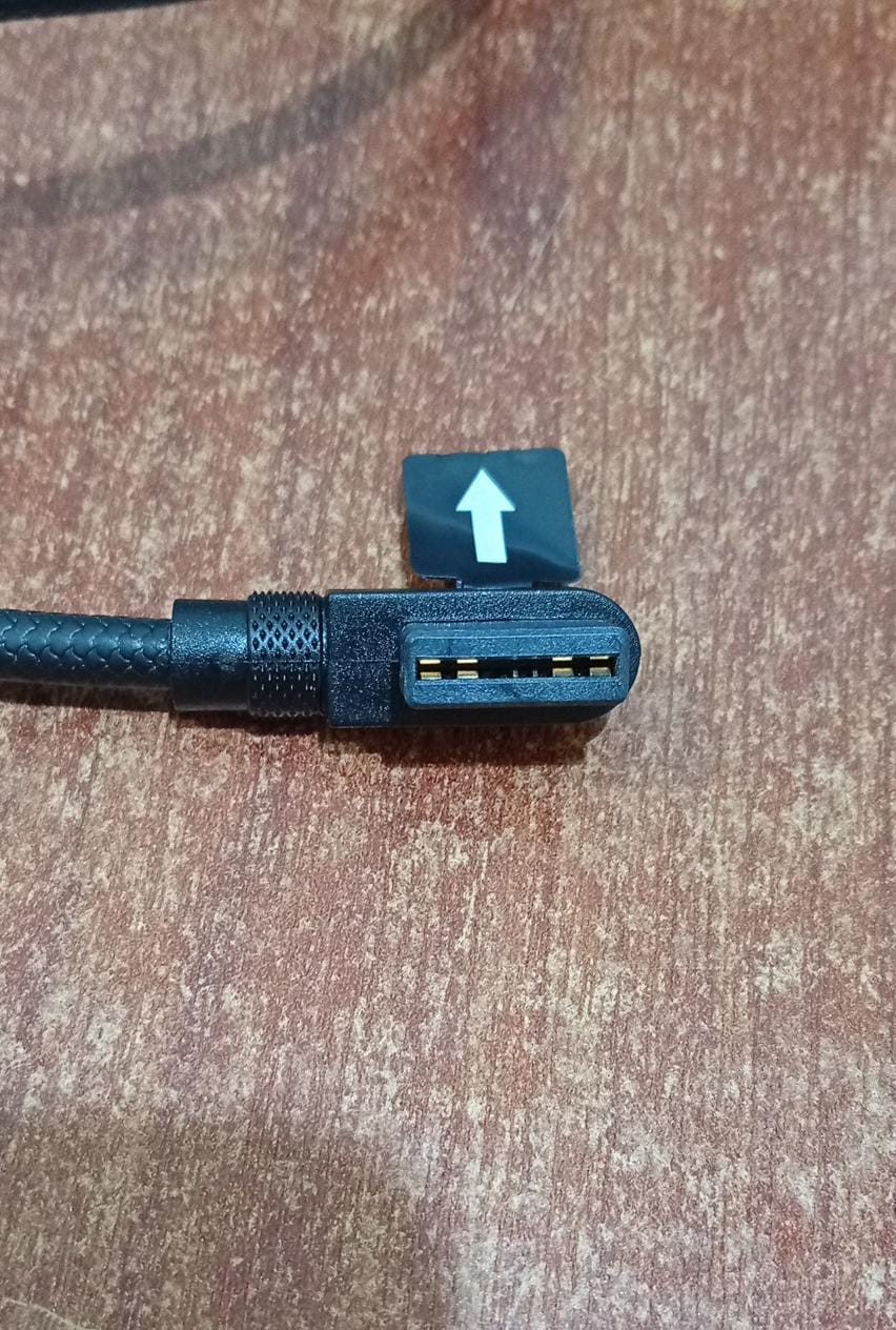 Cable Corsair iCUE LINK Extensión 200 mm – 2 × conectores delgados 90° - Image 3