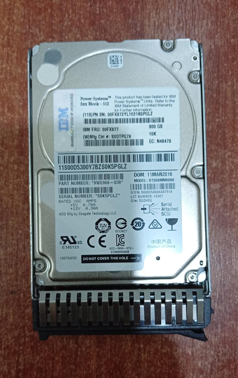 Disco duro 300 GB Seagate ST300MM0006 2.5" SAS 10K RPM 6Gb/s / Nuevo
