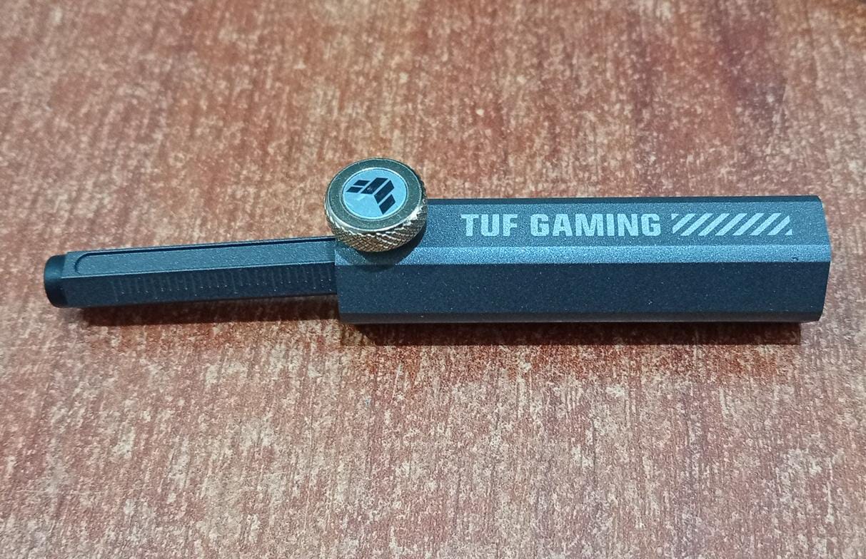 Soporte ASUS TUF Gaming GPU Original 13010-05150600 – Con QR y Destornillador Oculto - Image 3