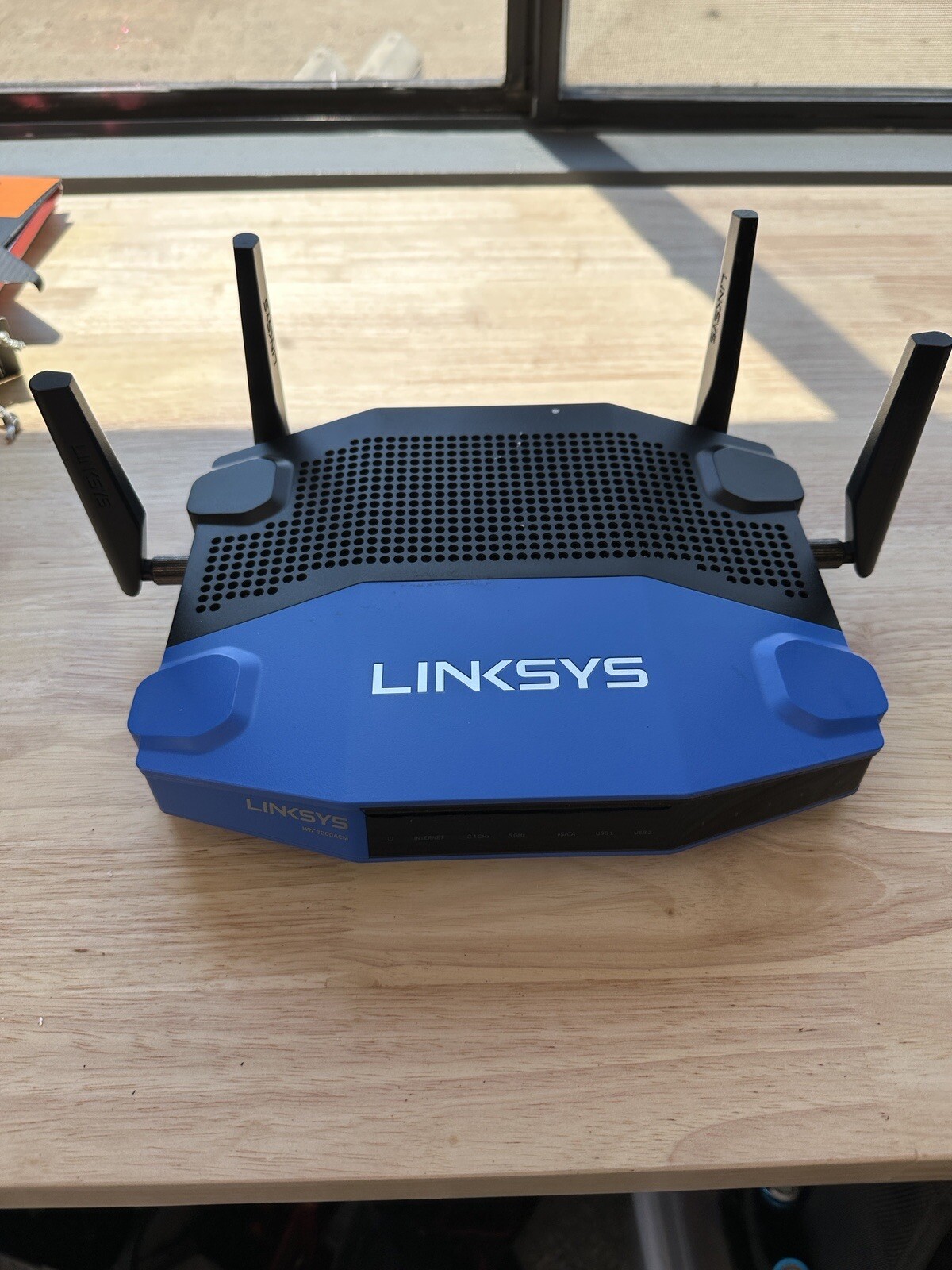 Router Wi‑Fi Dual Banda Linksys WRT3200ACM AC3200 – usado