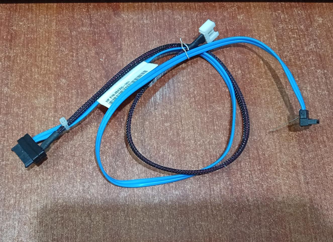 Cable SATA HP 484355-001 Amphenol 6017B0164301 Power/Data Interno Seminuevo - Image 2