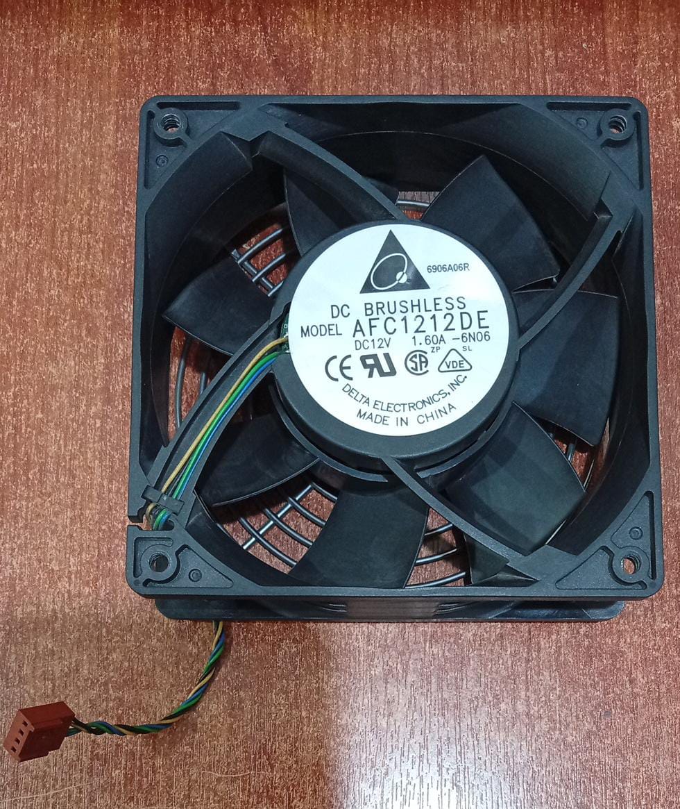 Ventilador Delta Electronics AFC1212DE 120×38 mm 12V 1.60A PWM – Usado - Image 2