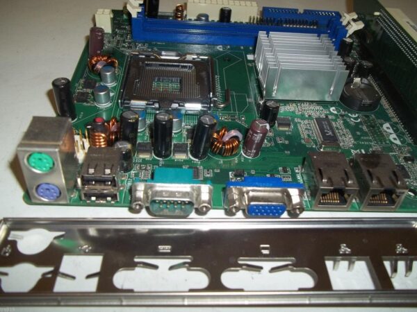 Placa madre | ASUS | P5GC-MR/RS100-X5 | Intel Celeron 430 SL9XN | LGA775 Desktop/ Server/ Router | Motherboard - Image 2